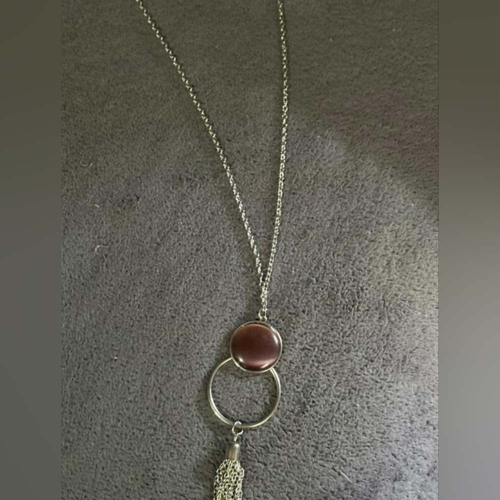 Elegant Silver and Purple Pendant Necklace